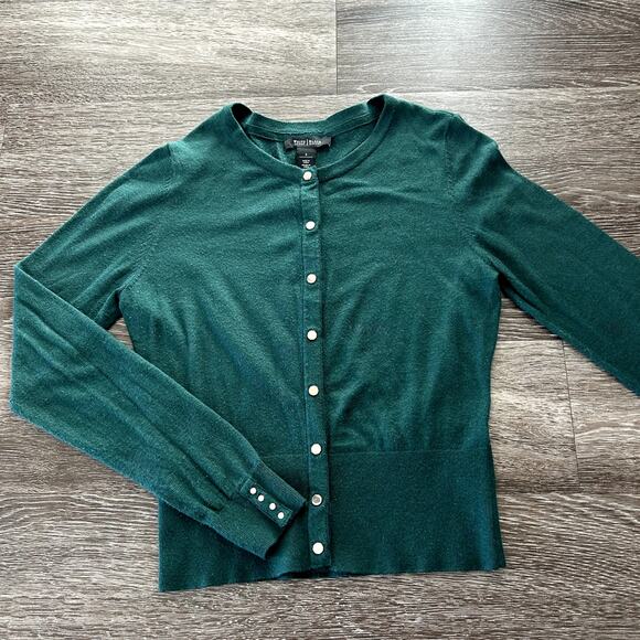 White House Black Market Green Button Cardigan Long Sleeve Crew Soft Knit GUC - Picture 10 of 10